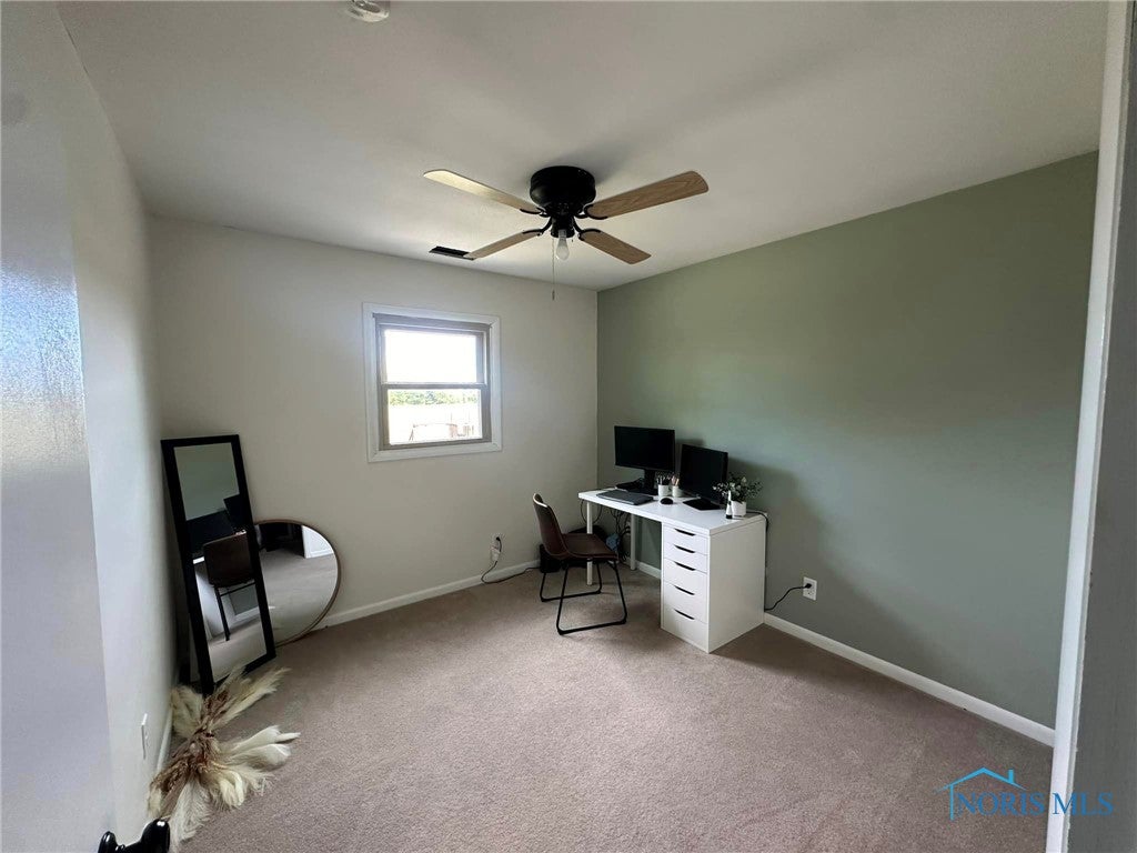 12505 Williams County Rd F, Unit COUNTY Bryan, OH 43506 - Photo 14 of 17 Bedroom
