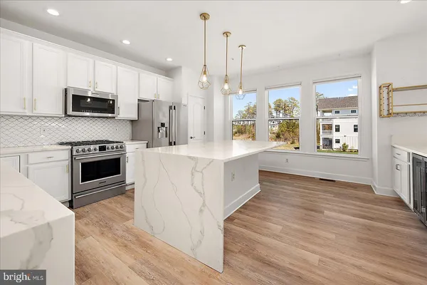 $639,900 | 10900 Holystone Lane, Unit 102, Berlin, MD 21811