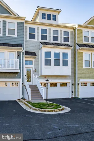 $639,900 | 10900 Holystone Lane, Unit 102, Berlin, MD 21811
