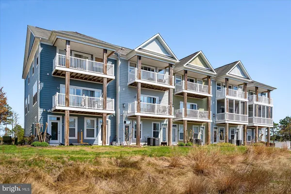 $639,900 | 10900 Holystone Lane, Unit 102, Berlin, MD 21811