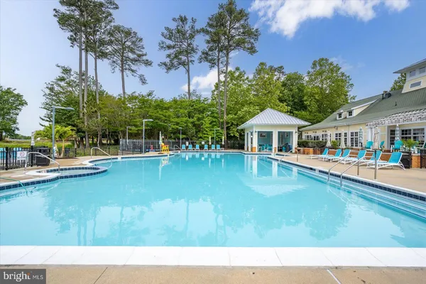 $639,900 | 10900 Holystone Lane, Unit 102, Berlin, MD 21811