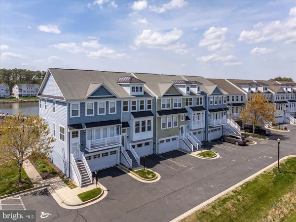 $639,900 | 10900 Holystone Lane, Unit 102, Berlin, MD 21811