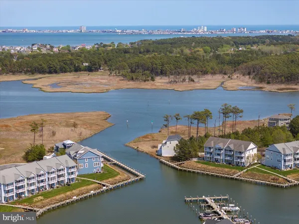 $639,900 | 10900 Holystone Lane, Unit 102, Berlin, MD 21811