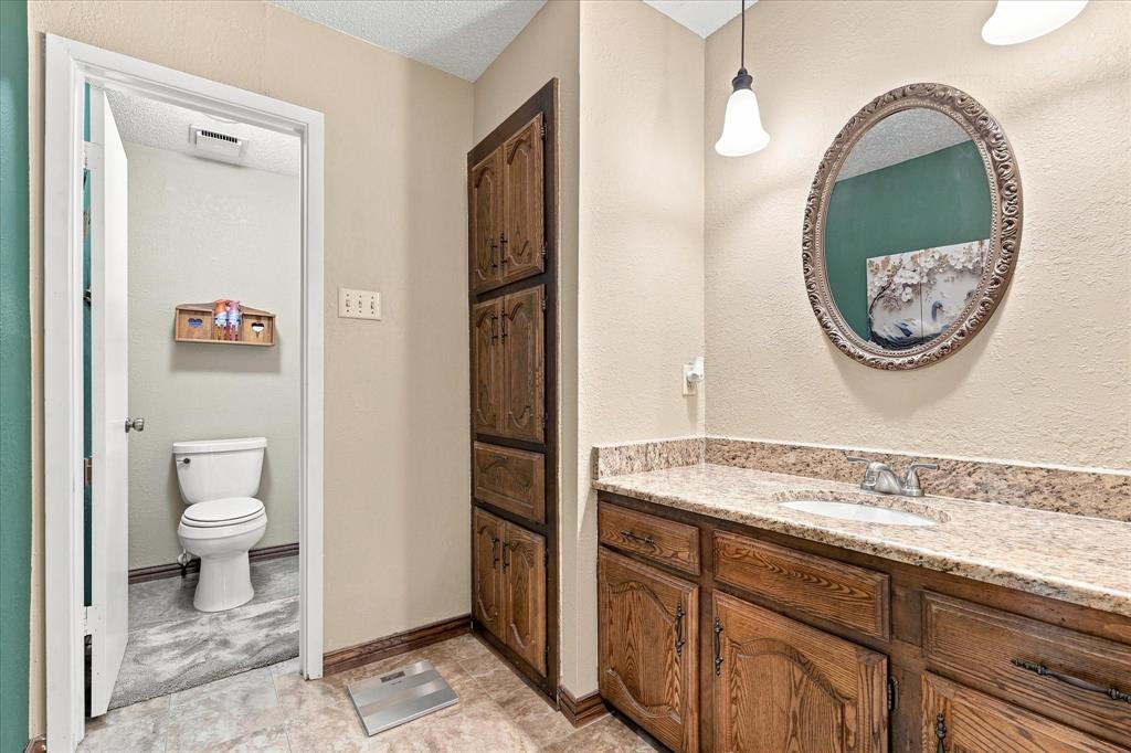 914 Reno Street Lewisville, TX 75077 - Photo 27 of 40 Gallery Image 27