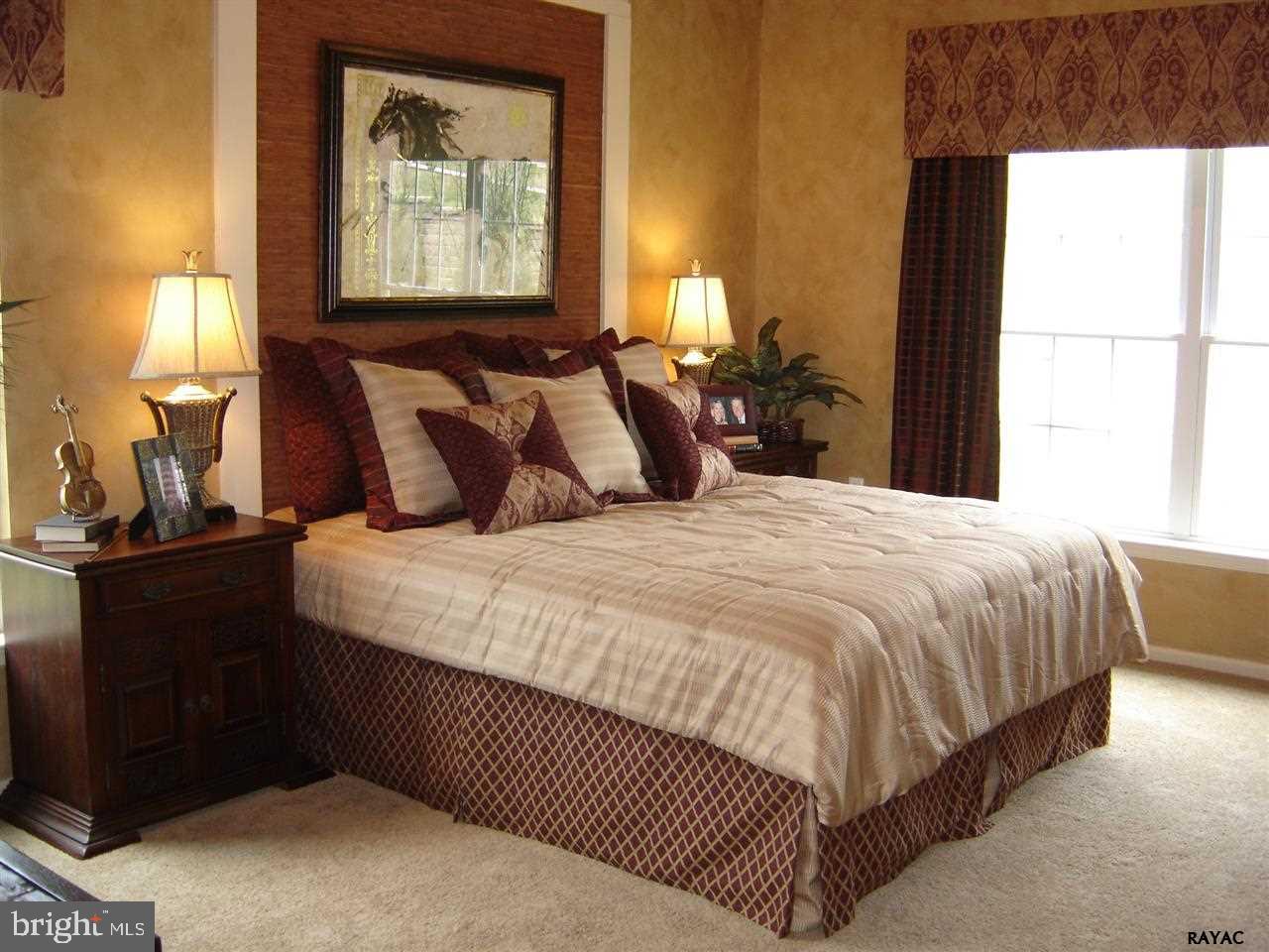 1506 Parvin Road, Unit 5200 Lancaster, PA 17601 - Photo 9 of 11 Gallery Image 9