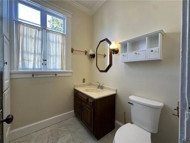 $1,800 | 1622 First Street, New Orleans, LA 70130