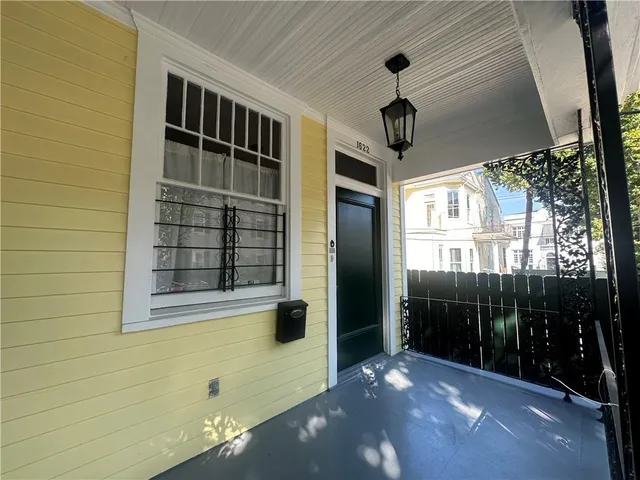 $1,800 | 1622 First Street, New Orleans, LA 70130