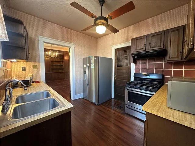 $1,800 | 1622 First Street, New Orleans, LA 70130