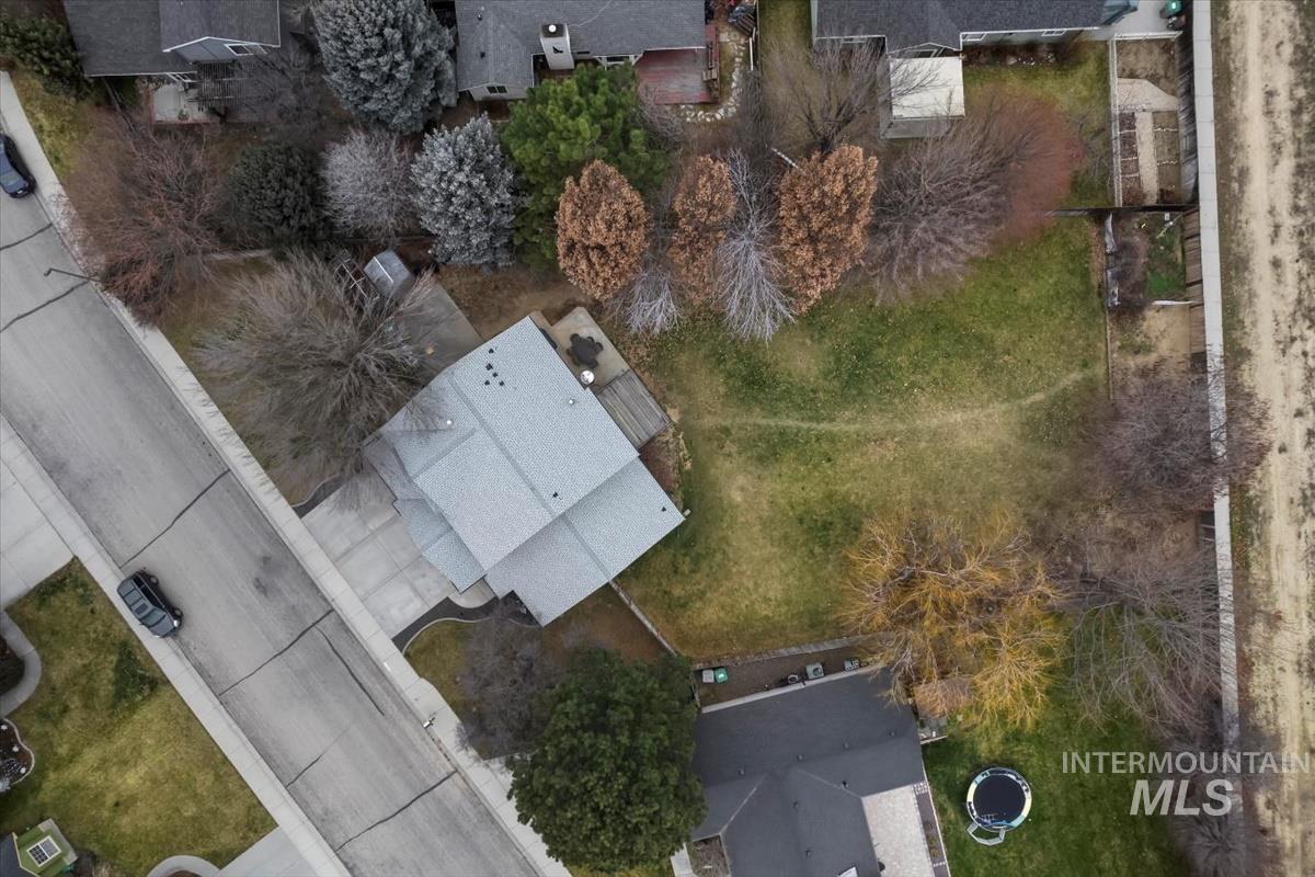 4350 South Redhawk Way Boise, ID 83716 - Photo 12 of 50