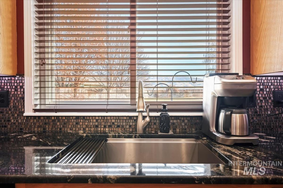 4350 South Redhawk Way Boise, ID 83716 - Photo 20 of 50