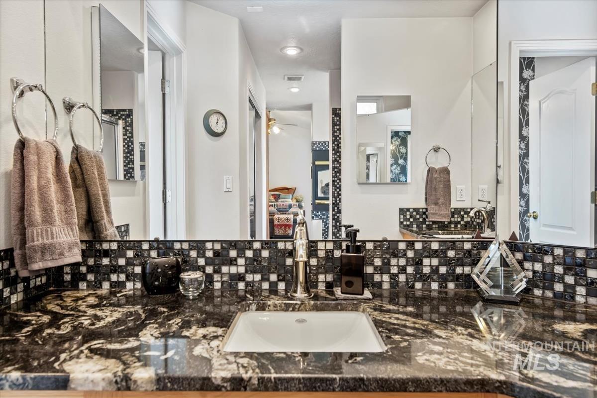 4350 South Redhawk Way Boise, ID 83716 - Photo 31 of 50