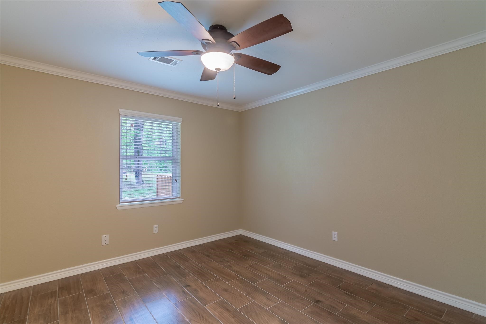 14701 Cedar Ln Loop Willis, TX 77378 - Photo 12 of 48