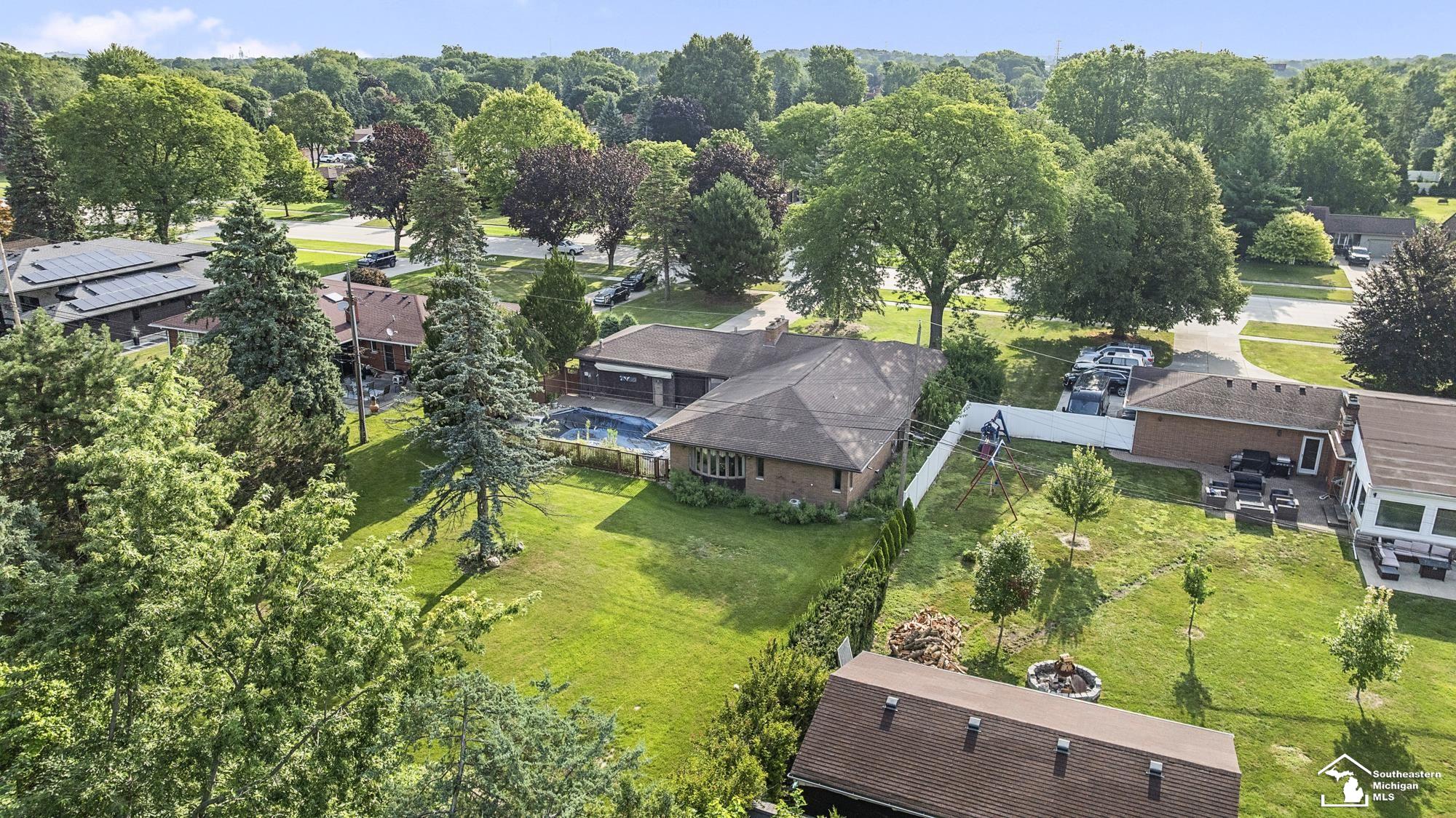 10860 Reeck Road Allen Park, MI 48101 - Photo 37 of 51