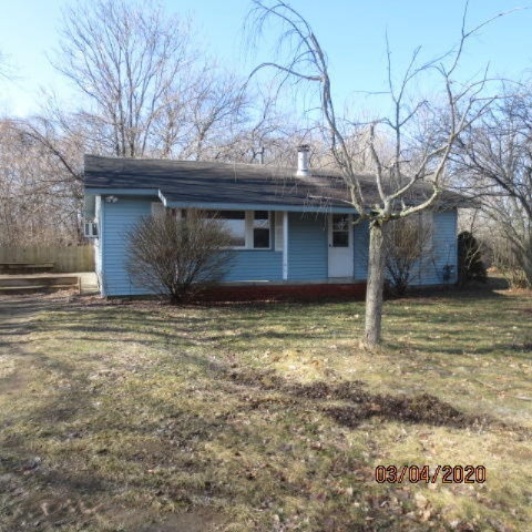 6184 Becht Road Coloma, MI 49038 - Photo 1 of 27 IMG_5567