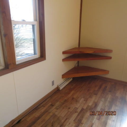 6184 Becht Road Coloma, MI 49038 - Photo 7 of 27 IMG_5574