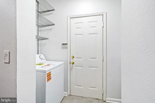$2,850 | 13070 Marcey Creek Road, Unit 13070, Herndon, VA 20171
