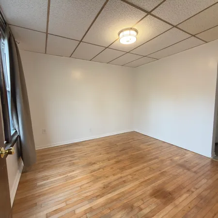 $1,400 | 4232 South California Avenue, Unit 1, Chicago, IL 60632