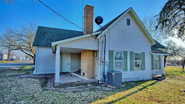 $40,000 | 404 Hall Street, Montague, TX 76251