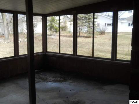 110 Tyrrell Street Clinton, MI 49236 - Photo 8 of 10 20005496-7.JPG