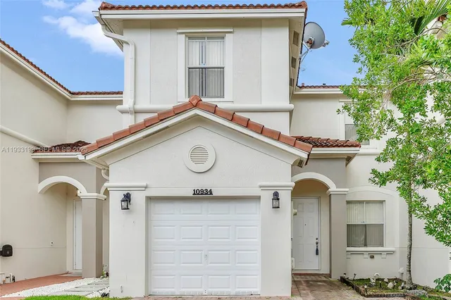 $2,750 | 10934 Southwest 247th Terrace, Unit 10934, Homestead, FL 33032