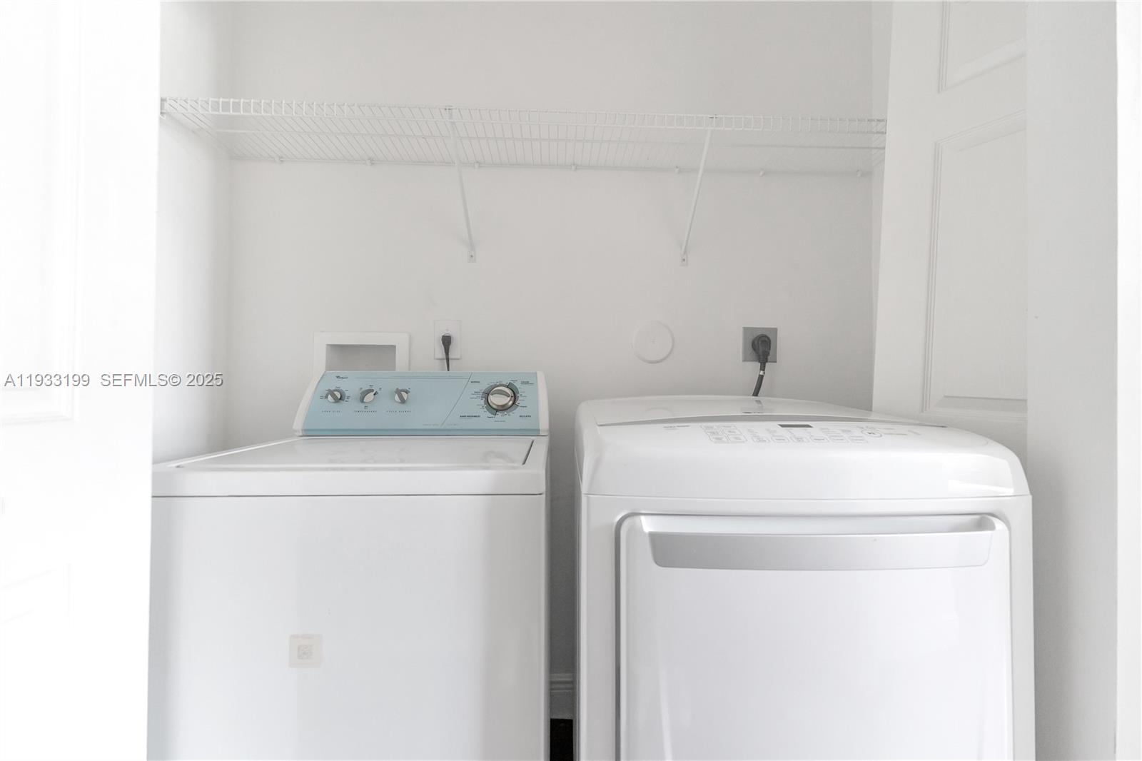 10934 Southwest 247th Terrace Homestead, FL 33032 - Photo 17 of 28 a utility room with dryer and washer