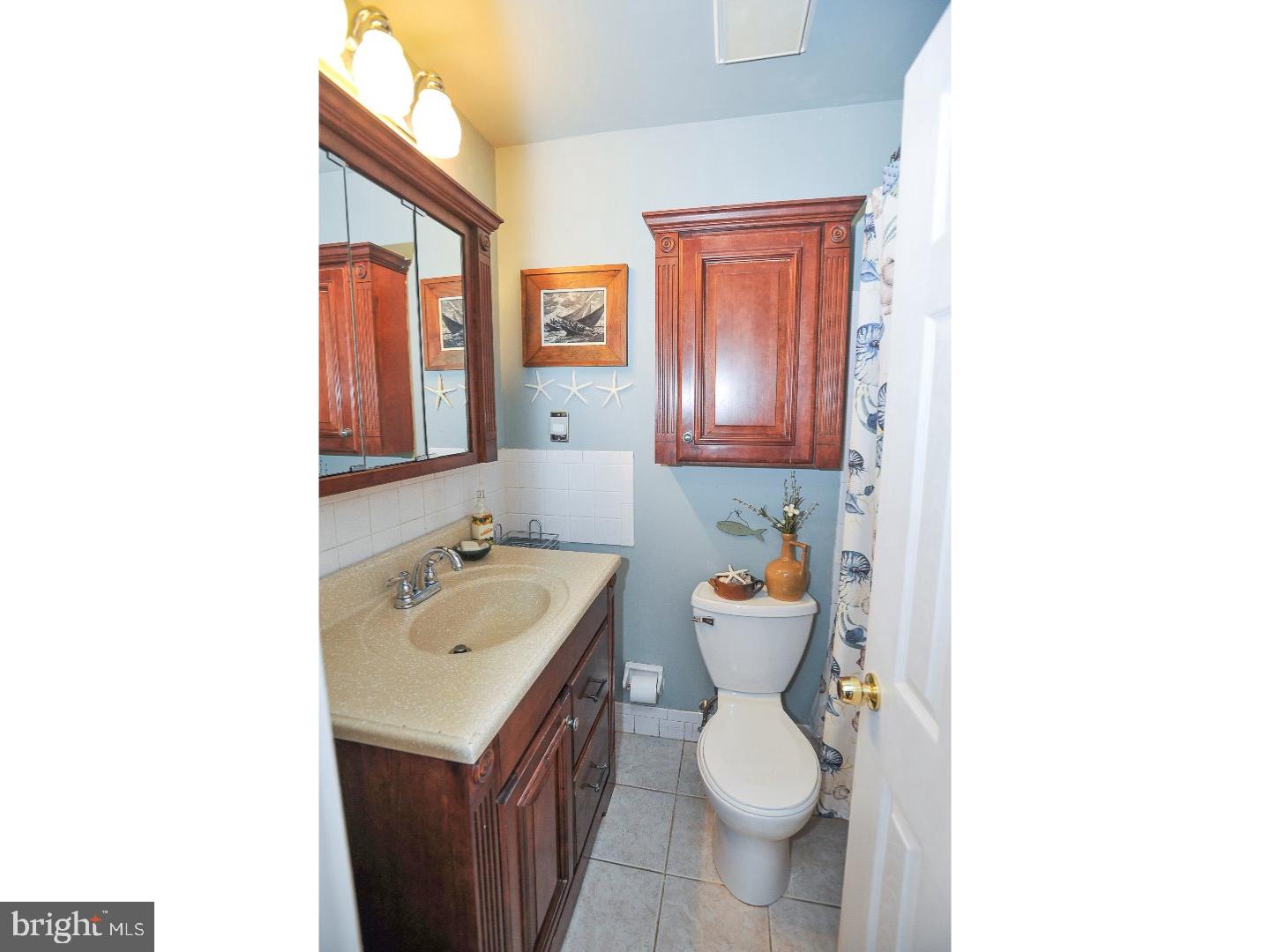 554 Lowell Road Warminster, PA 18974 - Photo 17 of 23