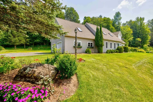 $998,000 | 103 Foxfire Lane, Stowe, VT 05672