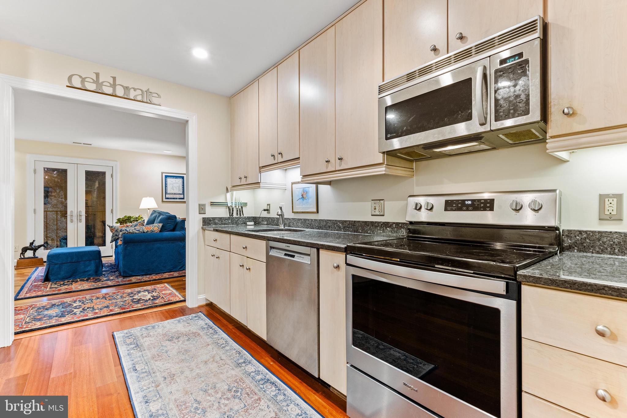 11 Devon Hill Road, Unit B9 Baltimore, MD 21210 - Photo 13 of 41 Gallery Image 13