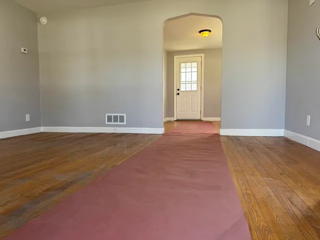 $2,000 | 1567 Paule Avenue, Manchester, NH 03104