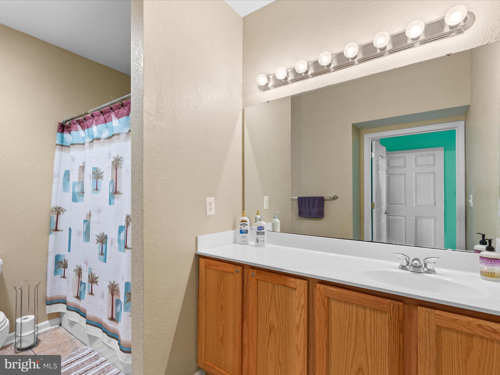 17 Thornberry Road, Unit 7 Millville, DE 19967 - Photo 21 of 46 Primary Bathroom