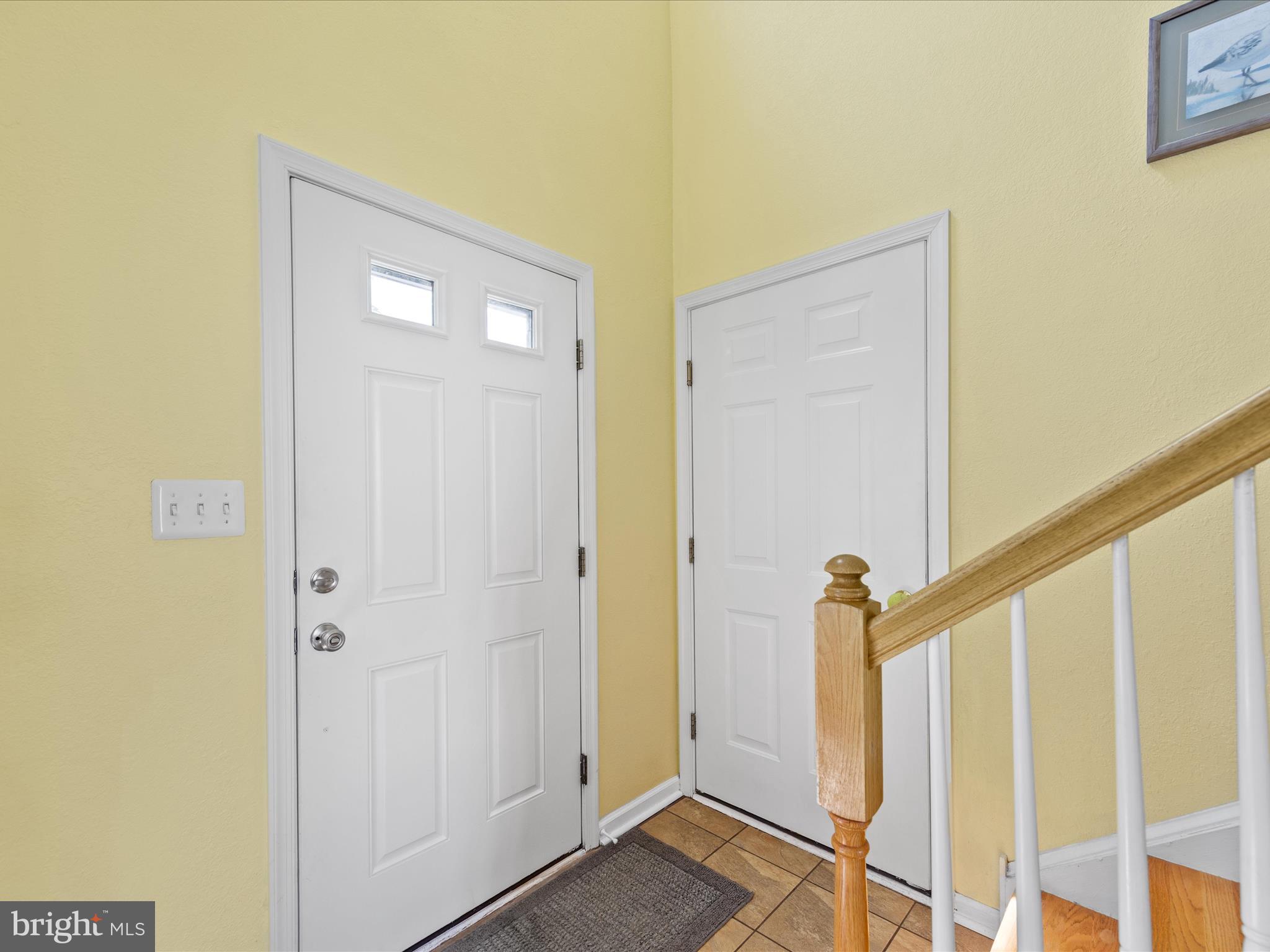 17 Thornberry Road, Unit 7 Millville, DE 19967 - Photo 3 of 46 Foyer