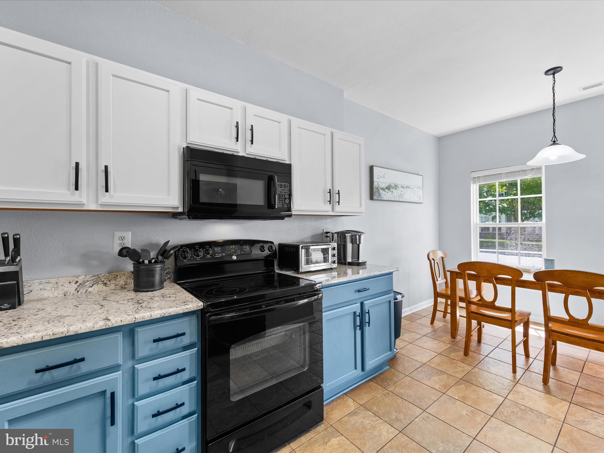 17 Thornberry Road, Unit 7 Millville, DE 19967 - Photo 6 of 46 Kitchen