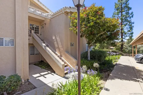 $630,000 | 3110 Sello Lane, Unit 70, Carlsbad, CA 92009
