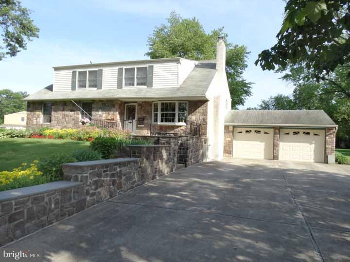 1256 Beverly Road Warminster, PA 18974 - Photo 1 of 23