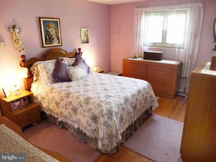 1256 Beverly Road Warminster, PA 18974 - Photo 12 of 23 Master Bedroom