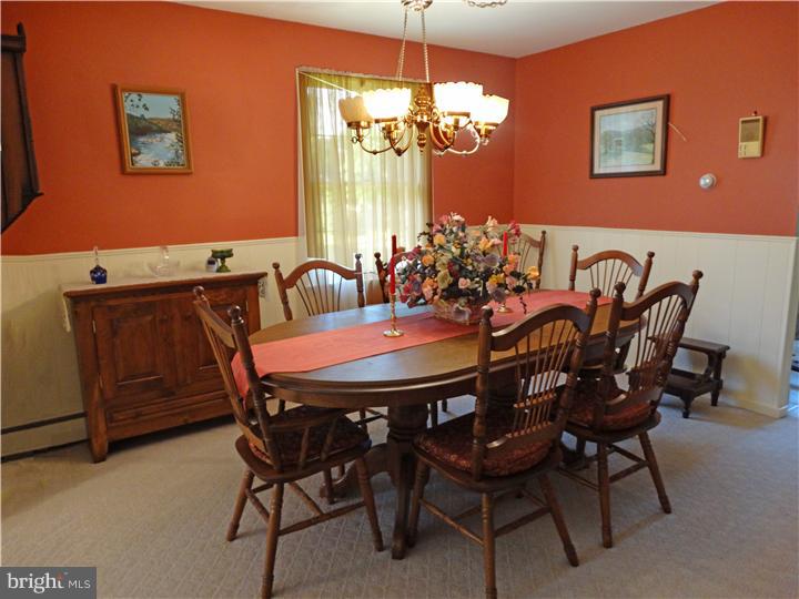 1256 Beverly Road Warminster, PA 18974 - Photo 4 of 23 Dining Room