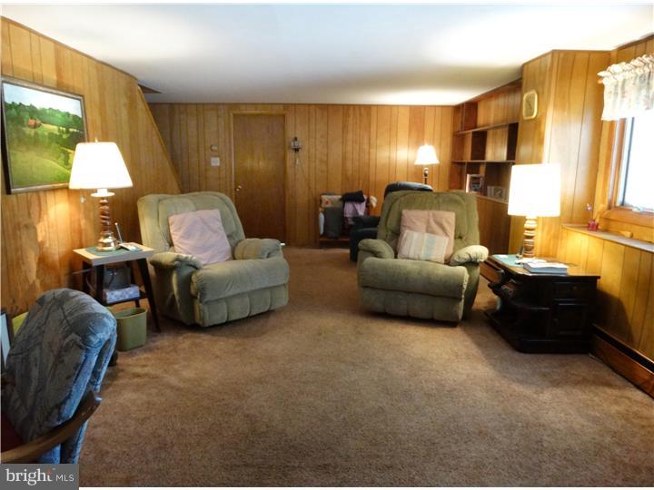 1256 Beverly Road Warminster, PA 18974 - Photo 8 of 23
