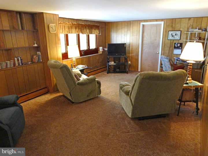 1256 Beverly Road Warminster, PA 18974 - Photo 9 of 23