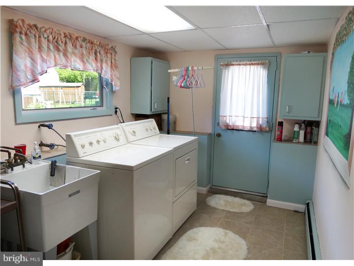 1256 Beverly Road Warminster, PA 18974 - Photo 10 of 23