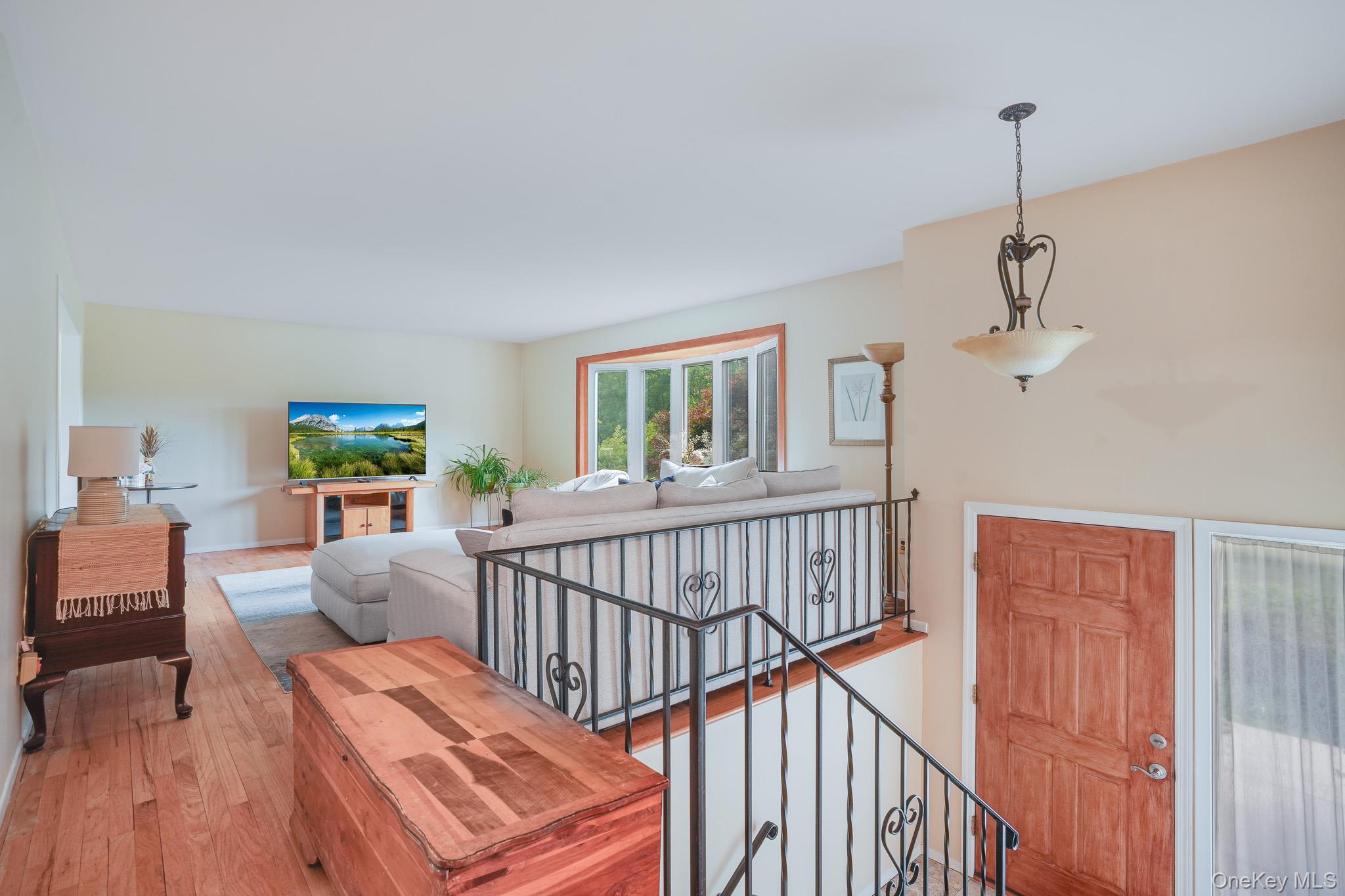 5 Gardineer Road Putnam Valley, NY 10579 - Photo 3 of 32