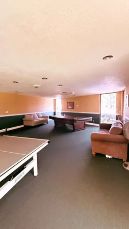 $159,999 | 105 Royal Park Drive, Unit 3A, Oakland Park, FL 33309