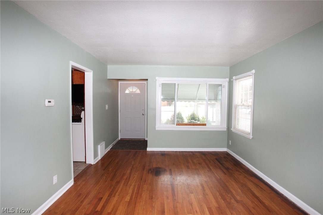 5943 Broadview Road Parma, OH 44134 - Photo 6 of 28