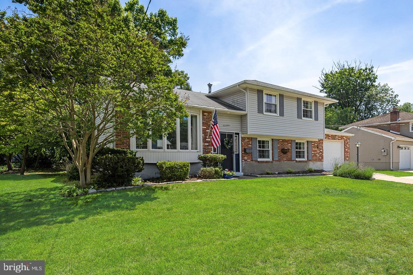 17 Timber Creek Road Stratford, NJ 08084 - Photo 2 of 33