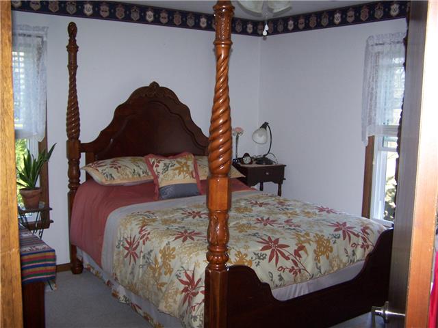 115 Scott Road Pulaski, TN 38478 - Photo 18 of 20 Guest bedroom