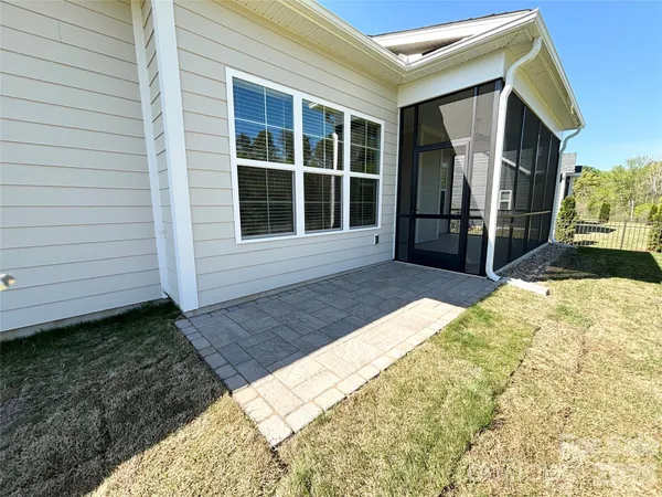 $579,000 | 6853 Glen Abbey Lane, Unit 8, Mount Pleasant, NC 28124