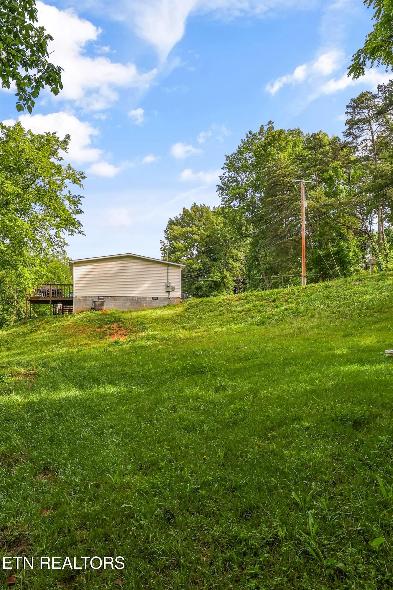 1487 Shields Ferry Road Morristown, TN 37814 - Photo 19 of 25 22-1487 Shields Ferry Rd07