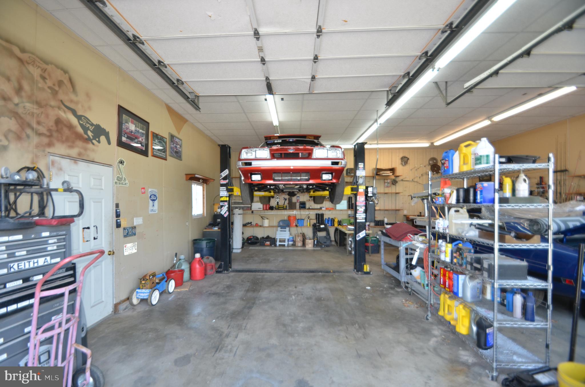 1251 Streaker Road Sykesville, MD 21784 - Photo 26 of 90 30X30 Mechanics Garage w/ 8K LB Lift