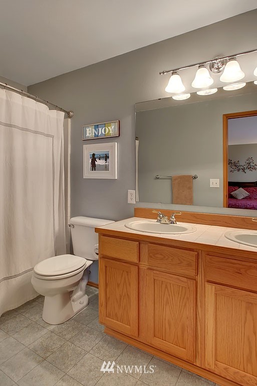 3233 200th Place Southeast Bothell, WA 98012 - Photo 8 of 15