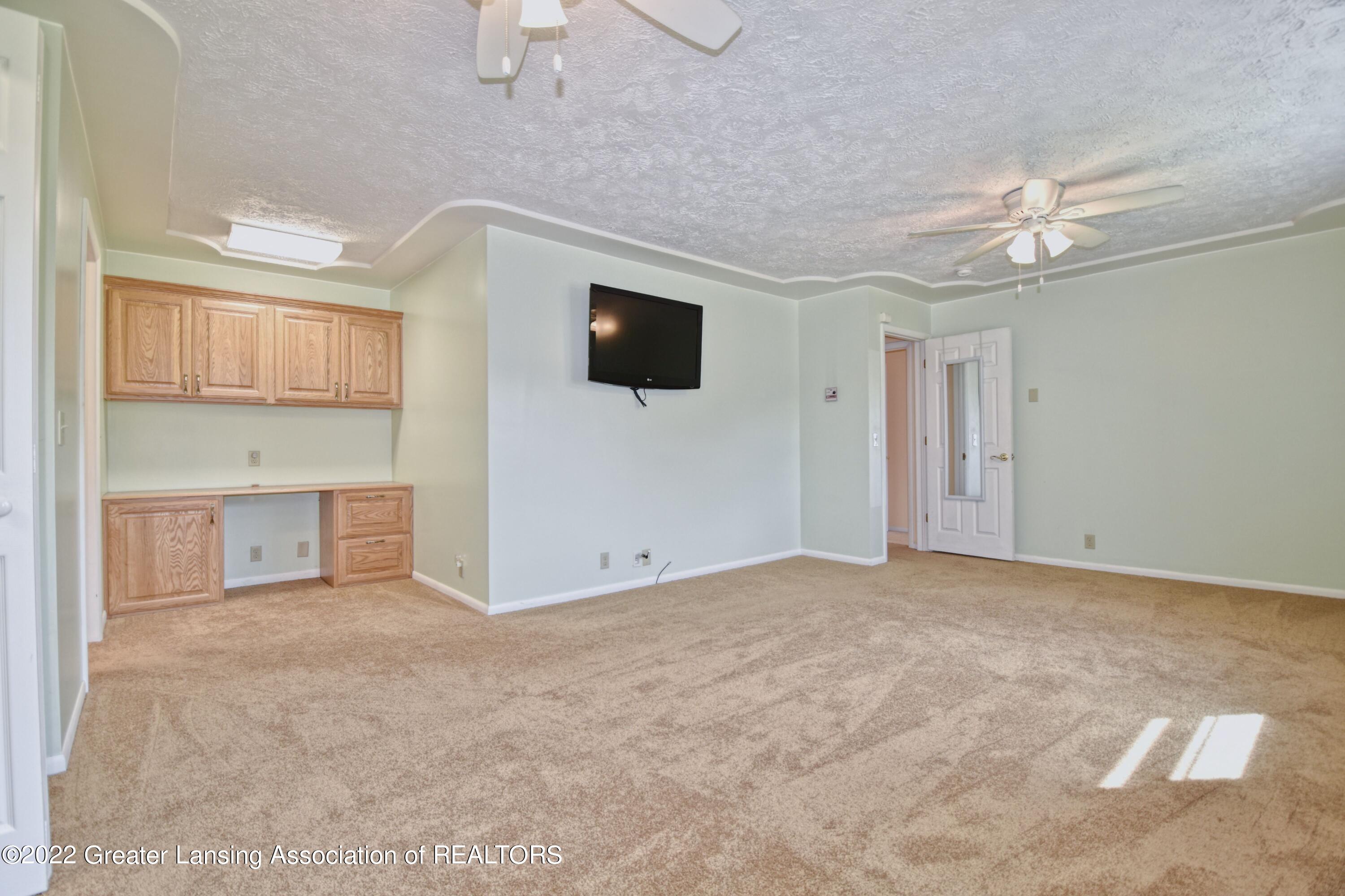 9700 South Luce Road Perrinton, MI 48871 - Photo 24 of 42 23