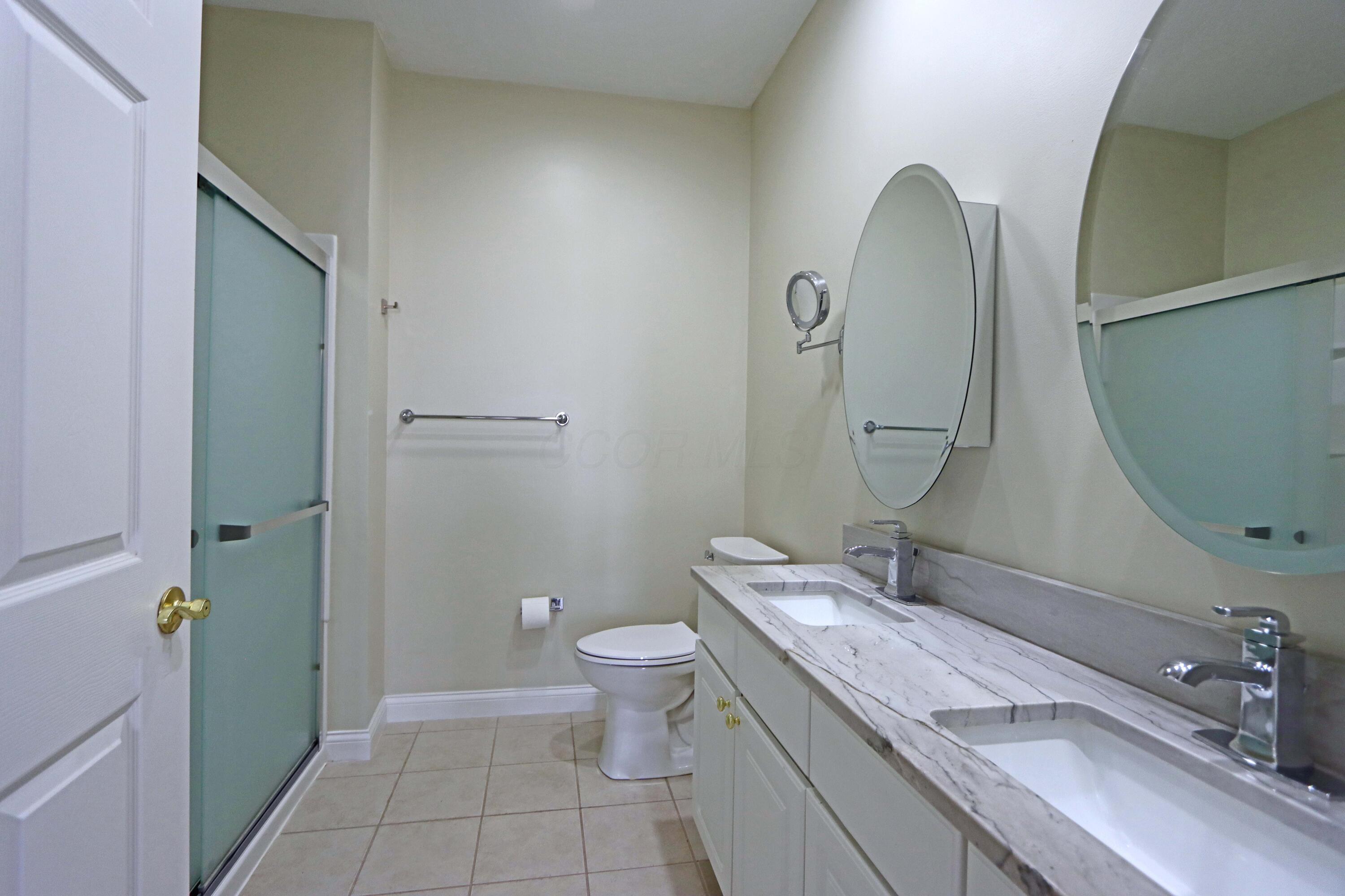 2245 Riverside Drive, Unit 309 Columbus, OH 43221 - Photo 11 of 58